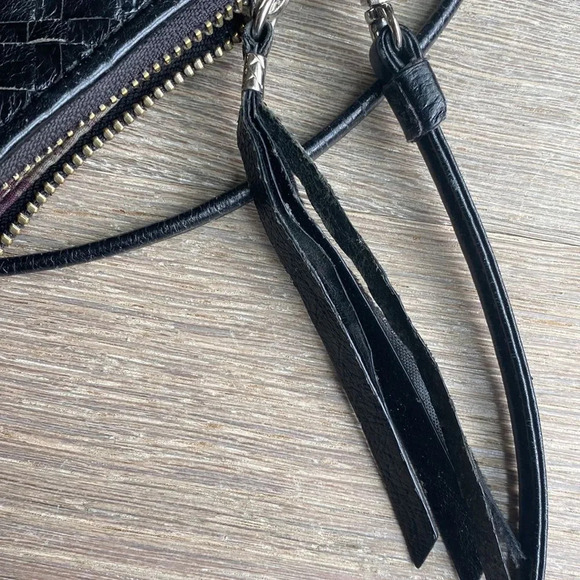 Elliot Lucca Crossbody bag - Picture 7 of 7